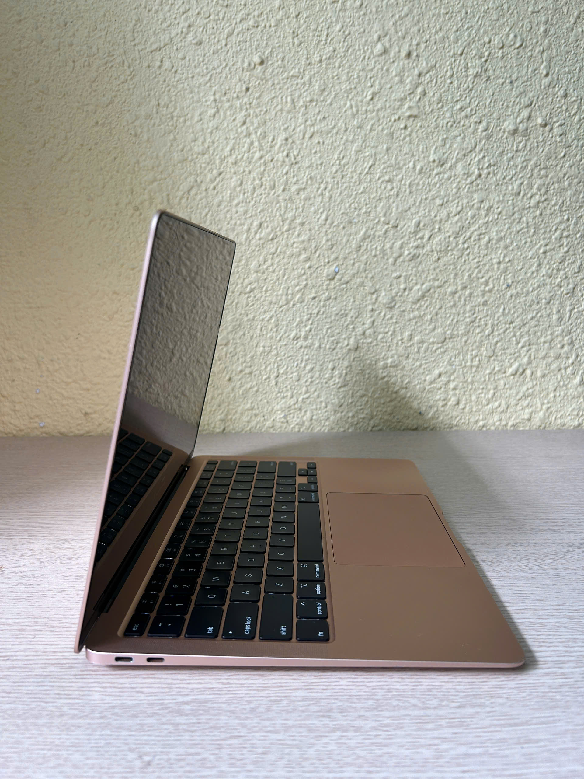 MacBook Air 13-inch 2020 - Ảnh 8